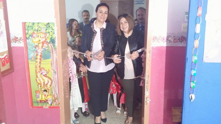 Başkan Güneş Saltukova İlkokulu Ana Sınıfı öğrencilerinin sergi açılışına katıldı.